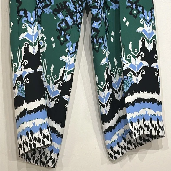 Chicos Ikat Wide Leg Soft Crops - Picture 9 of 13